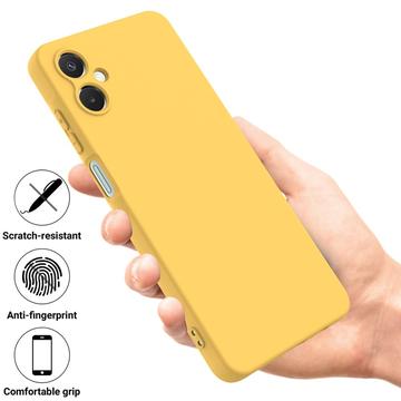 Samsung Galaxy A06 5G Flydende silikone cover med håndrem - gul