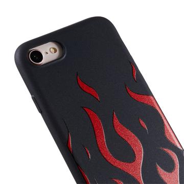 iPhone 7/8/SE (2020)/SE (2022) Silikone Cover med Flammer - sort