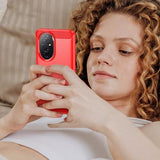 Honor 200 Pro Børstet TPU Cover - Karbonfiber - Rød