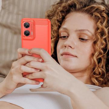 Motorola Moto G35 Børstet TPU Cover - Karbonfiber - Rød