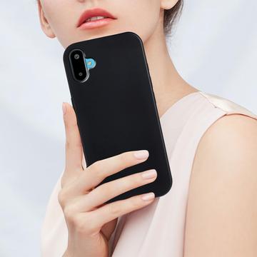Samsung Galaxy M06/F06 5G Skridsikkert TPU Cover - sort