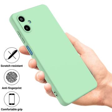 Samsung Galaxy M06/F06 5G Flydende silikone cover med håndrem - grøn