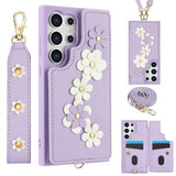 Samsung Galaxy S24 Ultra Blomsterdekoration Cover med Rem - Lilla