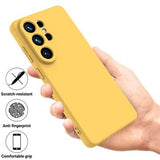 Samsung Galaxy S26 Ultra Flydende silikone cover med håndrem - gul