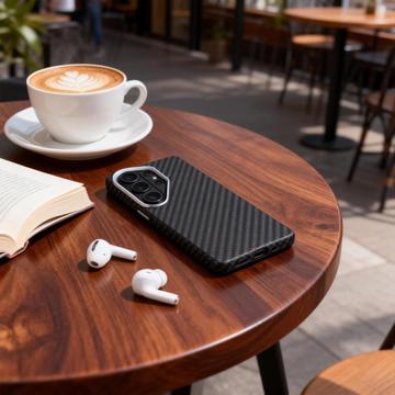 Samsung Galaxy S26 Ultra Tech-Protect Ion Carbon Plast Cover - MagSafe-kompatibel - Sort / sølv