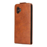 Samsung Galaxy XCover7 Pro lodret flip-etui med stativ - Brun