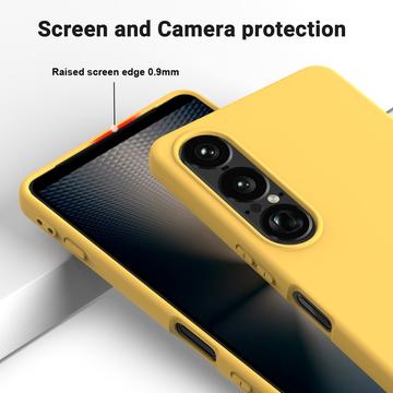 Sony Xperia 1 VII Flydende silikone cover med håndrem - gul