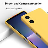 Sony Xperia 10 VI Liquid Silikone Cover med Strop - Gul
