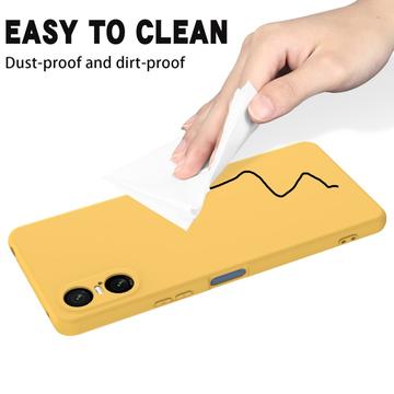 Sony Xperia 10 VI Liquid Silikone Cover med Strop - Gul
