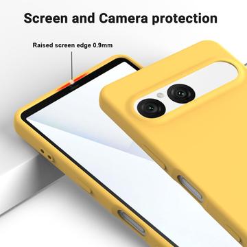 Sony Xperia 10 VII Flydende silikone cover med håndrem - gul