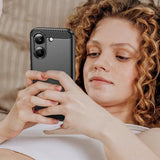 Xiaomi Redmi Turbo 5/Poco X8 Pro Børstet TPU Cover - Karbonfiber - Sort