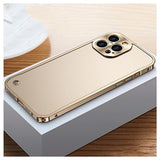 iPhone 13 Pro Max Metal Bumper med Plastik til Bagsiden - Guld