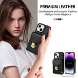 iPhone 15 Alt-i-et cover med pung og rem - Sort