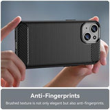iPhone 15 Børstet TPU Cover - Karbonfiber - Sort