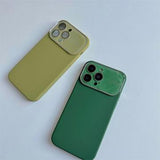iPhone 15 Pro Max Flydende Silikoneetui med Linseglasbeskyttelse - Hvid