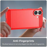 iPhone 16 Børstet TPU Cover - Karbonfiber - Rød