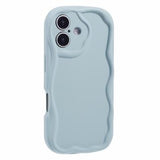 iPhone 16 Candy Color Wavy TPU Cover - babyblå
