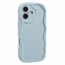 iPhone 16 Plus Candy Color Wavy TPU Cover - babyblå