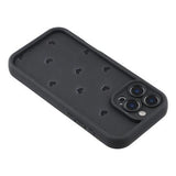 iPhone 16 Pro stødsikkert TPU-cover med hjertemønster og forhøjede kanter - sort
