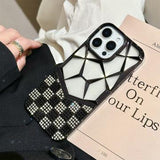 iPhone 16 Pro Max Rhinestone cover med geometrisk diamantmønster - Sort