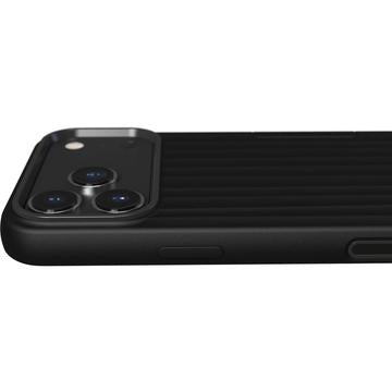 iPhone 17 Pro Max Nudient Bold Cover - MagSafe-kompatibel - Kulsort