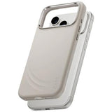 iPhone 17 Pro Max PanzerGlass Care Feature Flow Cover - MagSafe-kompatibel - Vanilje